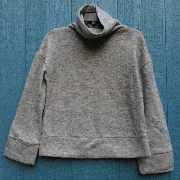 A New Day Grey Turtleneck Long Sleeve Pullover XS - Picture 2 of 5